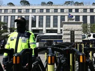 韓国警察、全国に最高レベルの非常警戒態勢…尹大統領弾劾審判受け、ソウルに機動隊1万4千人