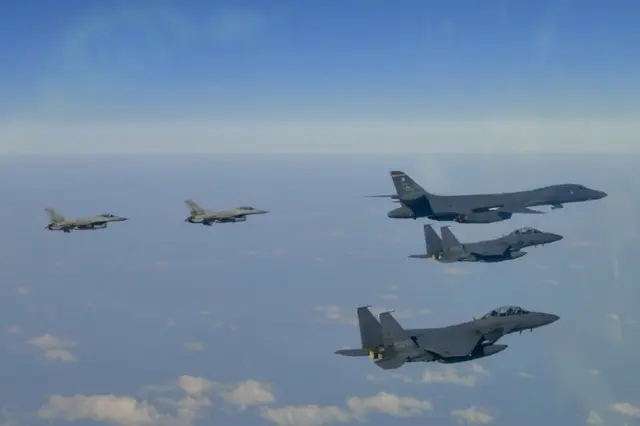 中国人2人が水原空軍基地で戦闘機を無断撮影、安保捜査当局が摘発…写真多数＝韓国