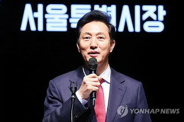 呉世勲・ソウル市長＝９日、ソウル（聯合ニュース）