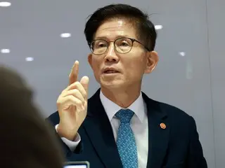 “保守1位”の前雇用労働相が「出馬表明」…「李在明氏をしっかり捕らえる」＝韓国