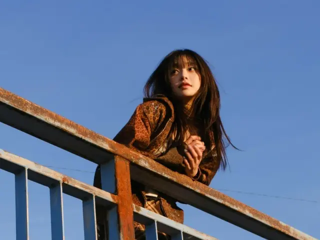 歌手Chuu、3rdミニアルバム「Only cry in the rain」ティザーイメージ公開