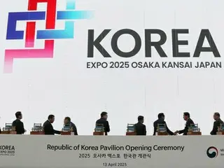 大阪万博の韓国パビリオン開館　超大型ディスプレー公開