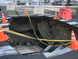 ソウル市内エオゲ駅近くで道路陥没…人命被害はなし＝韓国