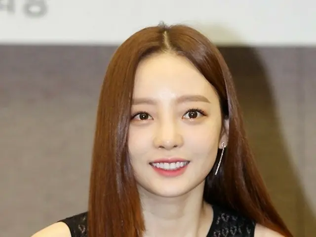 日本のガールズグループ、故ク・ハラさん（KARA）の写真に棺を合成…“度を越した”マーケティングに謝罪