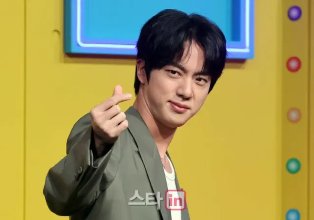 【フォト】「BTS」JIN、Netflixバラエティ「キアンの破天荒ゲストハウス」記者懇談会に出席