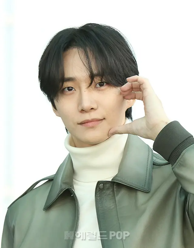 「2PM」ジュノ、17年共にしたJYPに最後のあたたかいあいさつ