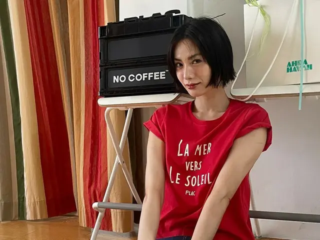 ナナ（AFTERSCHOOL）、痩せすぎて服がダボダボ…マイクロファイバー体型の極致01