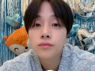 「iKON」ジナン、19日除隊…ライブ配信でファンにあいさつ