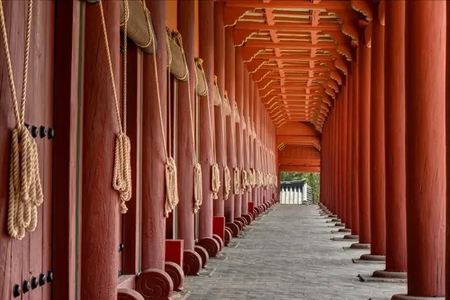 リニューアルした宗廟の正殿（国家遺産庁提供）＝（聯合ニュース）