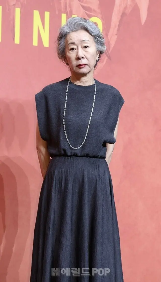 女優ユン・ヨジョン、相次ぐ応援メッセージ