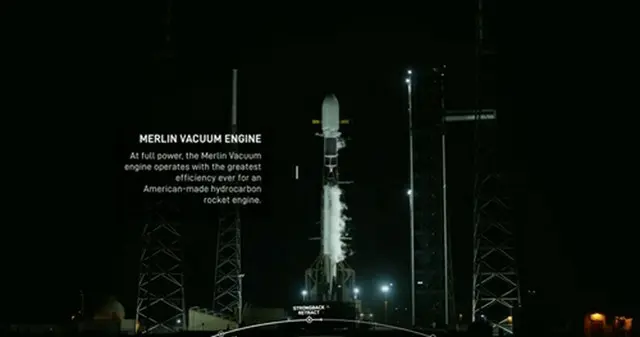 韓国の軍事偵察衛星４号機を搭載したロケット「ファルコン９」（スペースＸ提供）＝（聯合ニュース）≪転載・転用禁止≫
