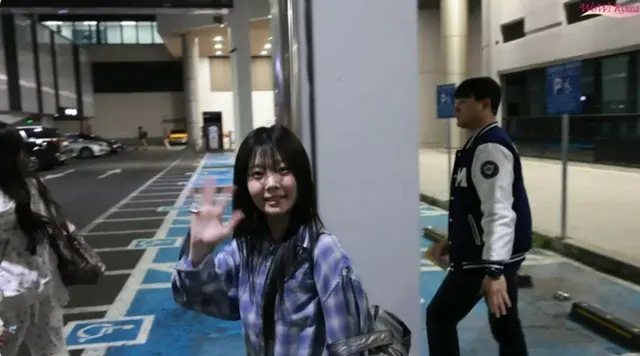【空港ファッション映像レポ】「SAY MY NAME」、日本での活動を終えて帰国5