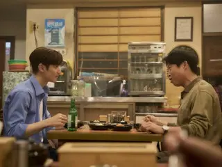 映画「焼酎戦争」、報道スチール第1弾10枚公表…国宝焼酎は守れるか