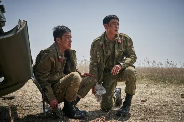 イ・ジェフンが走る＆ク・ギョファンがぶっ放す！映画『脱走』予告編＆場面写真が到着4