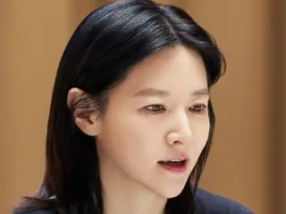 女優イ・ヨンエ、70代の夫と「仲良し夫婦」…「キスは毎日、入金されたらダイエット」