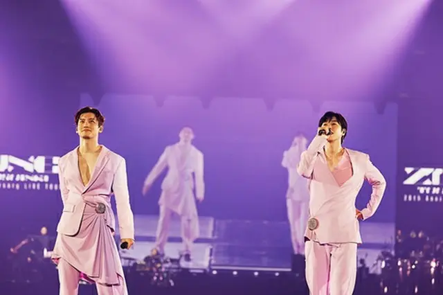 東方神起（ＳＭエンタテインメント提供）＝（聯合ニュース）≪転載・転用禁止≫