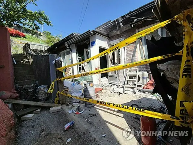爆発事故が起こった現場＝２８日、江陵（聯合ニュース）