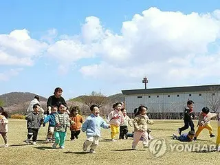 子どもの割合　韓国１０．６％＝人口４千万人超の国で最低
