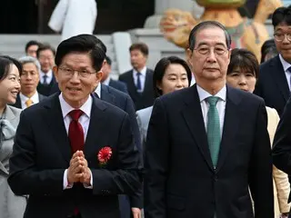 「無所属出馬」韓悳洙前首相が与党の公認候補に会う…「一本化」なるか？＝韓国