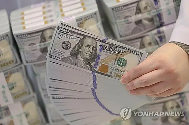 米ドル紙幣（資料写真）＝（聯合ニュース）