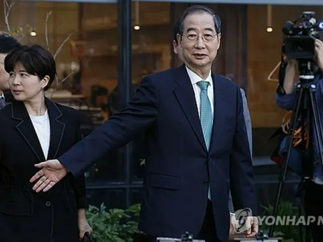 韓国大統領選の保守系候補一本化　前首相側「１１日以前に」と譲らず