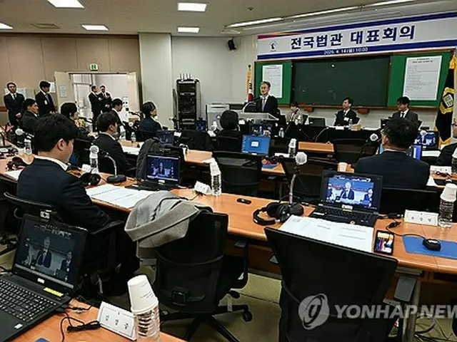 韓国裁判官　野党前代表無罪破棄受け臨時会議＝「政治的中立性に疑問」
