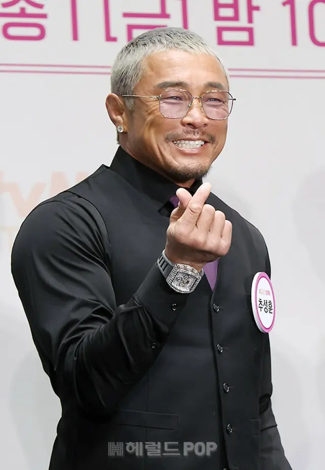 秋山成勲、本日（11日）「Men To Man」発売…ヒット曲メーカーの作曲家ユン・イルサンとタッグ