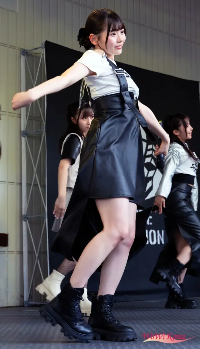「WHITE SCORPION」MOMO