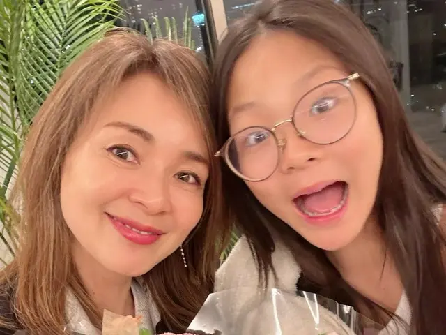 “夫は秋山成勲”モデルのSHIHO、母の日に娘サランちゃんから初めてのプレゼント…「自分で買ったのがうれしかった？」