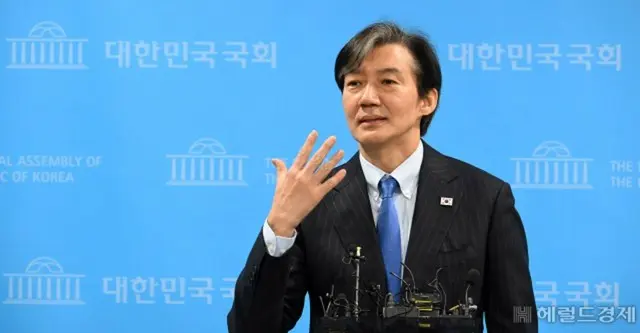 “タマネギ男”の祖国革新党が「李在明候補への支持」を宣言＝韓国