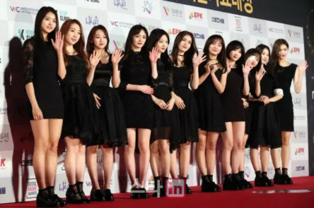 Mnet「PRODUCE 101」を通じて結成されたプロジェクトグループ「I.O.I」が来年デビュー10周年を迎え、再結成を議論中だ。
