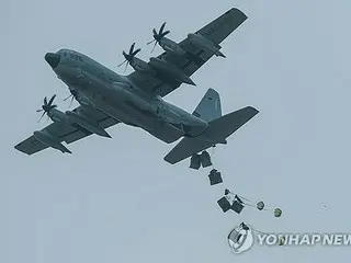 韓米が空中補給訓練実施　米海兵隊の輸送機も初参加