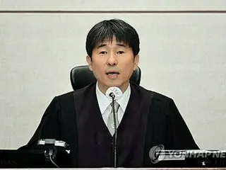 尹前大統領公判の裁判長　接待疑惑を否定=韓国