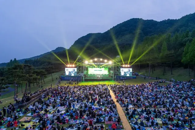 2024年のコンサートの様子（写真：wowKorea）