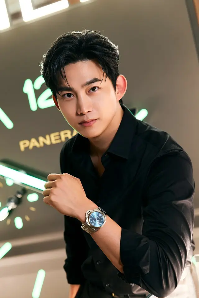 【オフィシャルレポ】オク・テギョン（2PM）、パネライ ルミノール マリーナ 新作コレクションを身に着けて登場！2