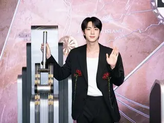 「BTS」JIN、「Echo」のキーカラーでニューヨークのエンパイアステートビルを彩った…「インスピレーションと力になってくれて感謝」
