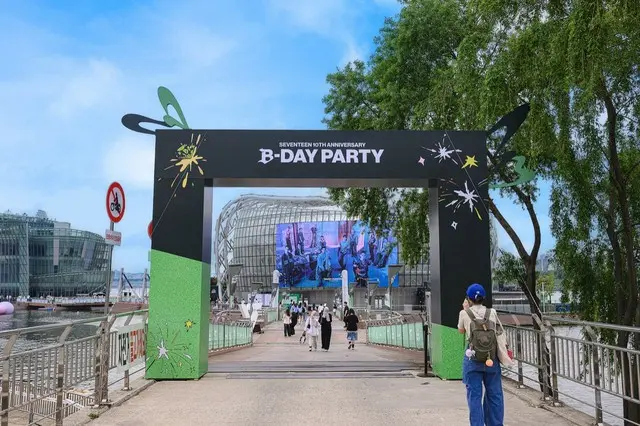 ソウルが「SEVENTEEN」で染まる...「B-DAY PARTY」本日（23日）開幕01