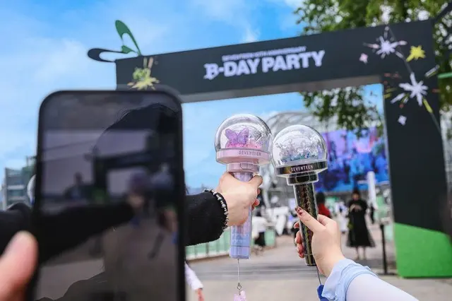 ソウルが「SEVENTEEN」で染まる...「B-DAY PARTY」本日（23日）開幕05