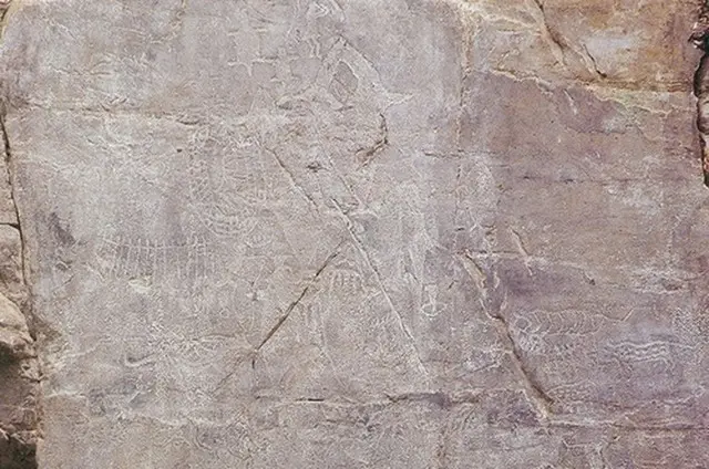蔚山市大谷里にある盤亀台岩刻画（国家遺産庁提供）＝（聯合ニュース）≪転載・転用禁止≫
