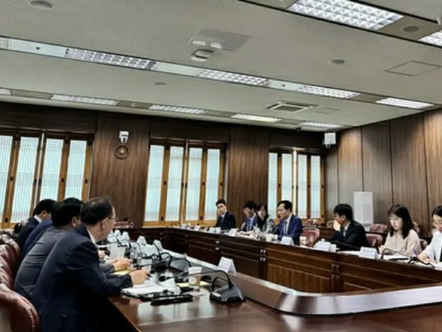 外交部は黄海での中国の一方的行為への対応策を協議するため関係官庁による合同会議を開いた（外交部提供）＝（聯合ニュース）≪転載・転用禁止≫