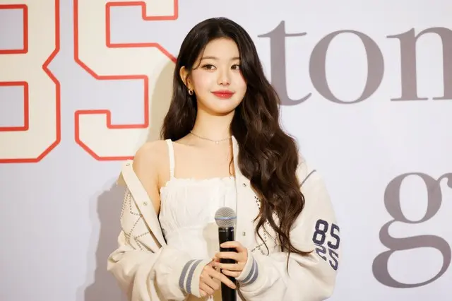 【オフィシャルレポ】トミー ヒルフィガー「Summer 2025 Tommy Girl Launch Party」にチャン・ウォニョン(IVE)ラブリーな白ワンピースで登場「渋谷や原宿に行きたい」2