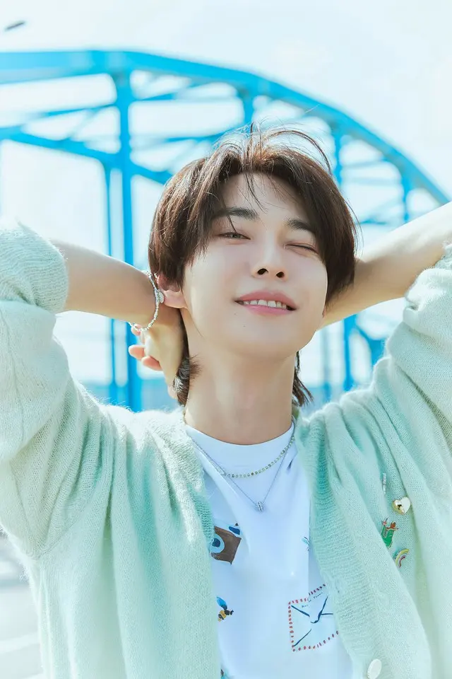 「NCT」ドヨン、タイトル曲「Memory」で温かいあいさつを伝える…清涼感のある「Be My Light」ティザーイメージを公開