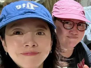 女優ハン・ジミン、キム・ヘスに続きパク・ジュンミョンと和やかな親交…「だからお姉さんたちに可愛がられるんだよ」