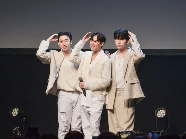 【オフィシャルレポ】「UKISS」フン＆ケビン＆キソプ、約8年ぶり再集結のステージに歓喜！ファンライブ東京公演初日レポートが到着