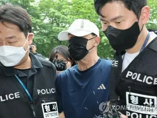 地下鉄車内で放火の６０代男を逮捕　「離婚訴訟に不満」＝韓国