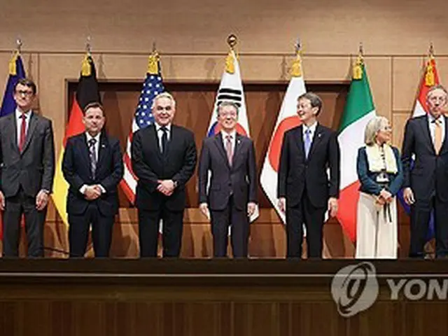 ＭＳＭＴ加盟国の駐韓大使ら（共同取材）＝（聯合ニュース）