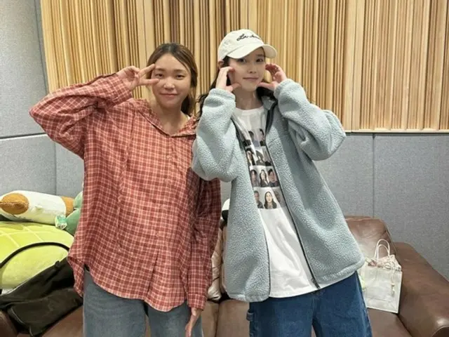 IU（アイユー）の「赤い運動靴」の編曲に参加したイ・ジナ、「声の虜になってしまった」