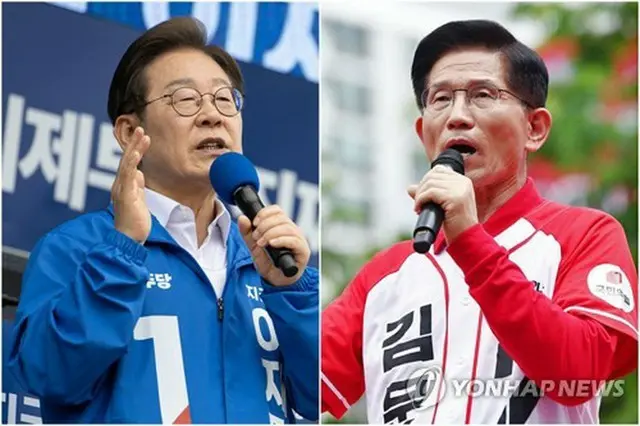 李在明氏（左）と金文洙氏＝（聯合ニュース）
