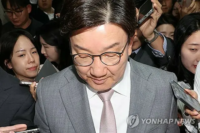 辞任を表明した権性東氏＝（聯合ニュース）