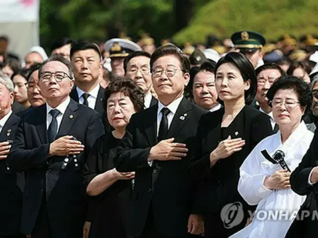 李大統領「特別な犠牲には特別な報償を」　顕忠日の演説で＝親日行為にも言及